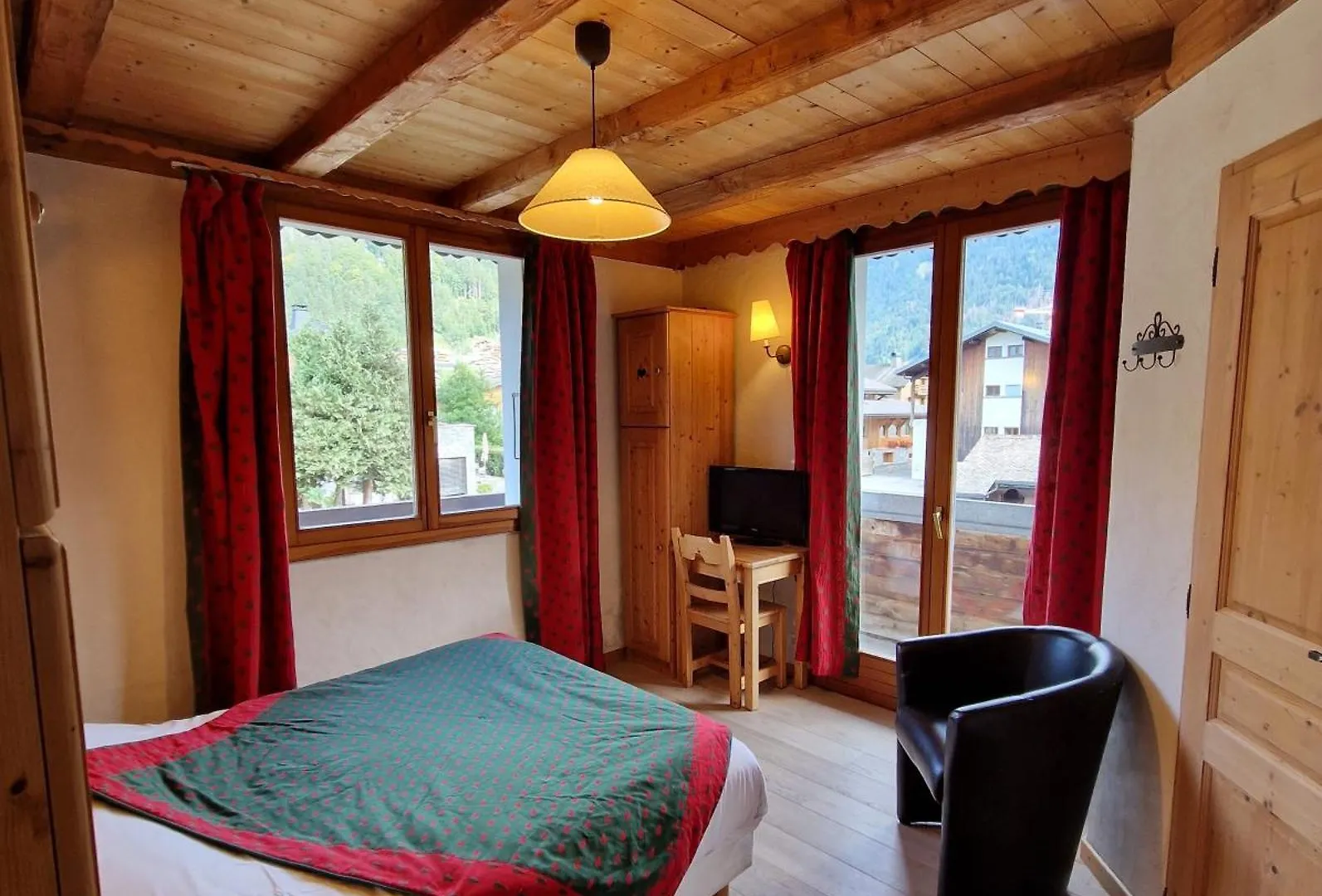 Fleur Des Neiges Hotel Morzine